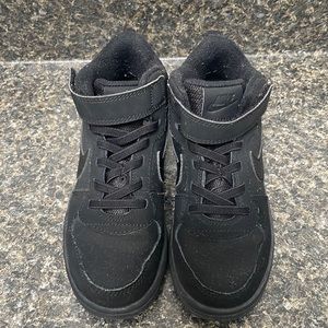 Nike Court Borough Mid Shoes Size 12C Sneakers grade school black 870026-001